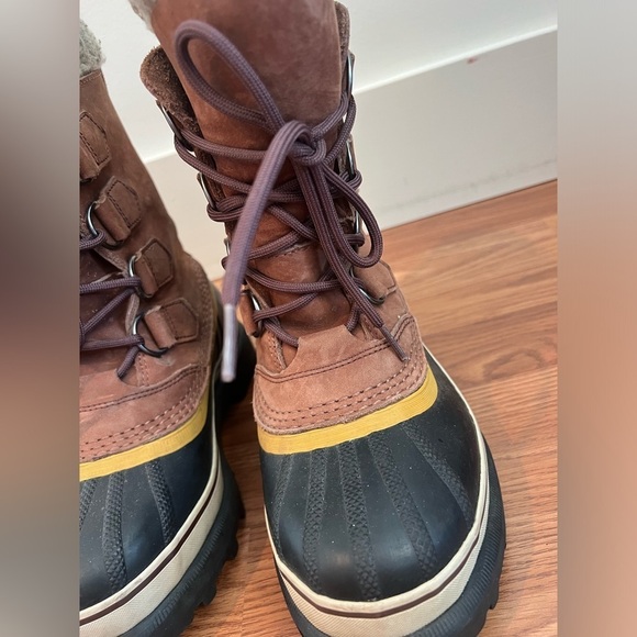 Sorrel Caribou waterproof snow boots - Picture 3 of 16